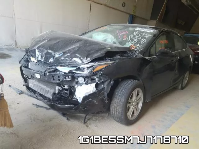 1G1BE5SM7J7178710 фото 3