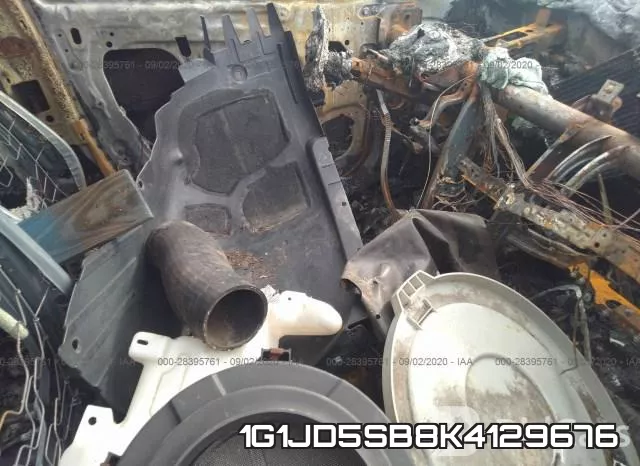 1G1JD5SB8K4129676 фото 6