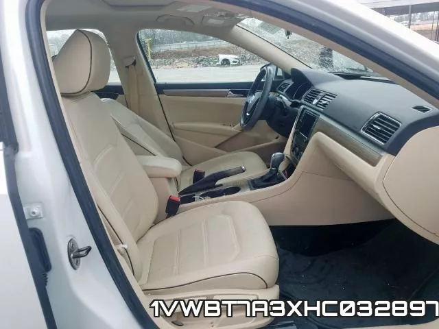 1VWBT7A3XHC032897 фото 6