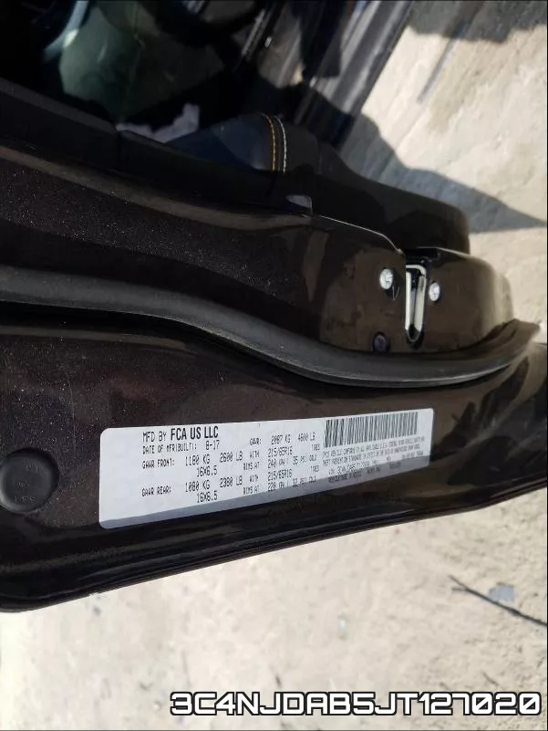 3C4NJDAB5JT127020 фото 2