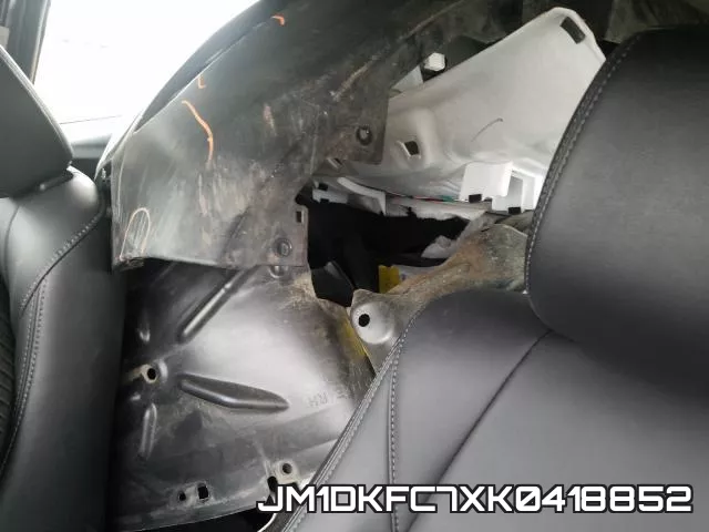 JM1DKFC7XK0418852 фото 7