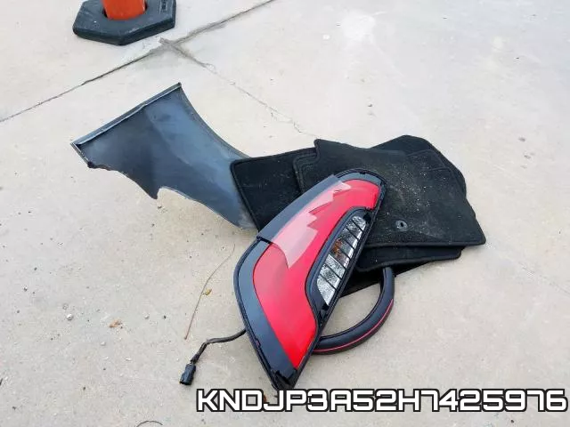 KNDJP3A52H7425976 фото 10