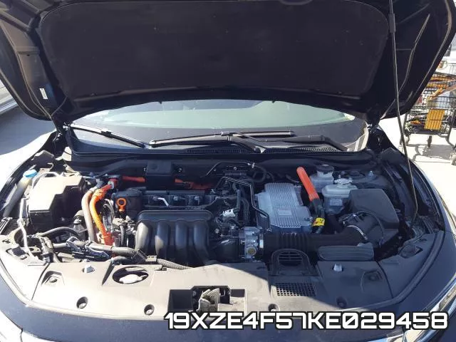 19XZE4F57KE029458 фото 8