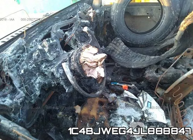 1C4BJWEG4JL888847 фото 8