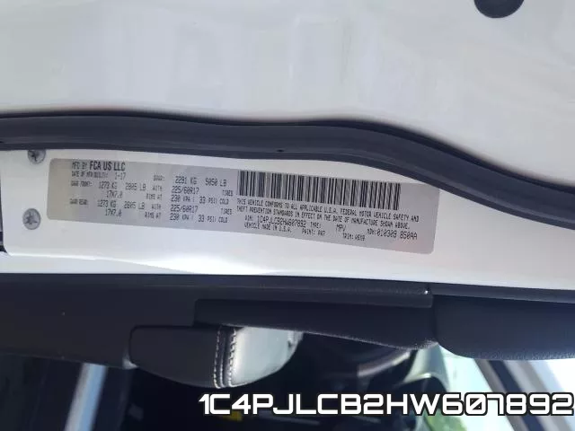1C4PJLCB2HW607892 фото 2