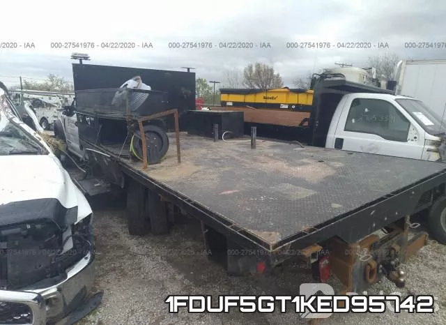 1FDUF5GT1KED95742 фото 4