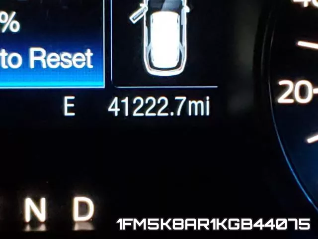 1FM5K8AR1KGB44075 фото 9
