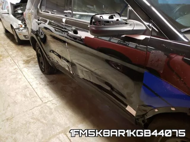 1FM5K8AR1KGB44075 фото 10
