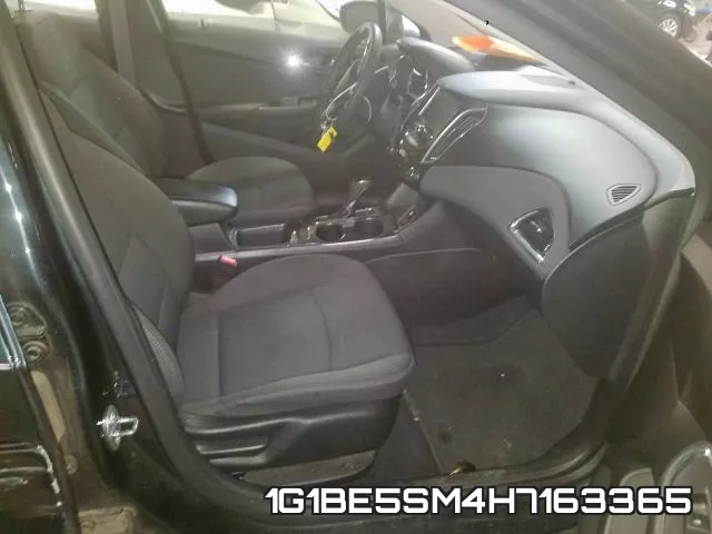 1G1BE5SM4H7163365 фото 6