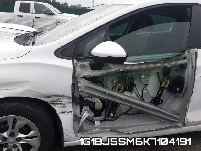 1G1BJ5SM6K7104191 фото 10