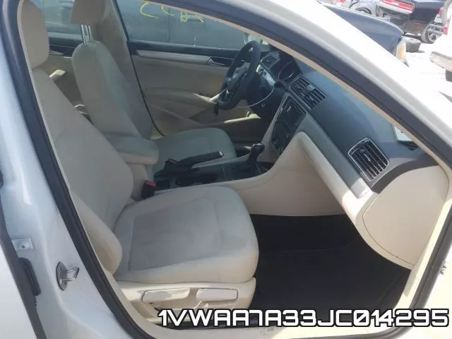 1VWAA7A33JC014295 фото 6
