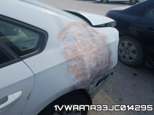 1VWAA7A33JC014295 фото 10