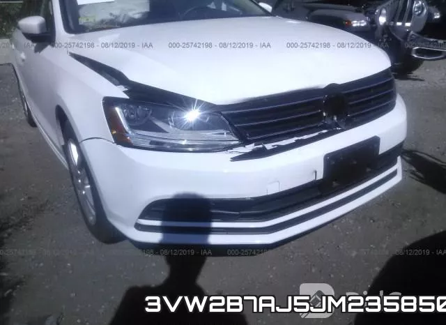 3VW2B7AJ5JM235850 фото 7