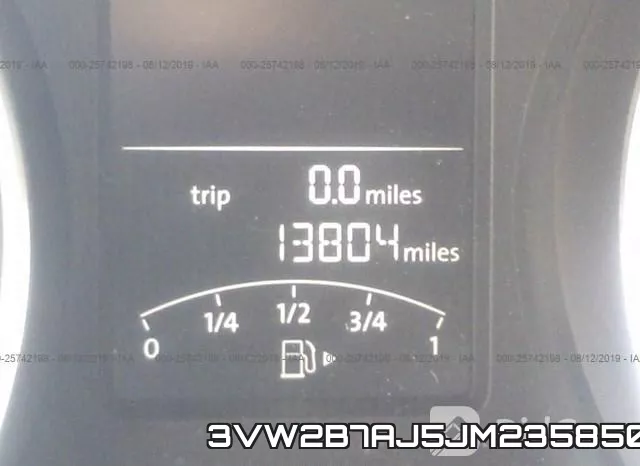 3VW2B7AJ5JM235850 фото 8