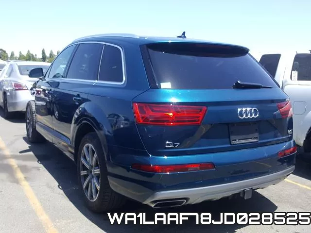 WA1LAAF78JD028525 фото 4