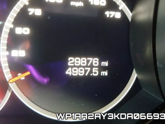 WP1AA2AY3KDA06693 фото 9