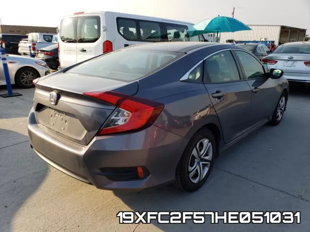 19XFC2F57HE051031 фото 5