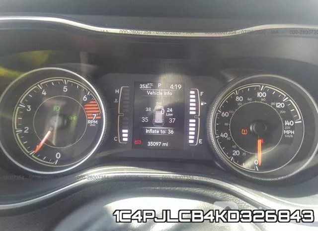 1C4PJLCB4KD326843 фото 8