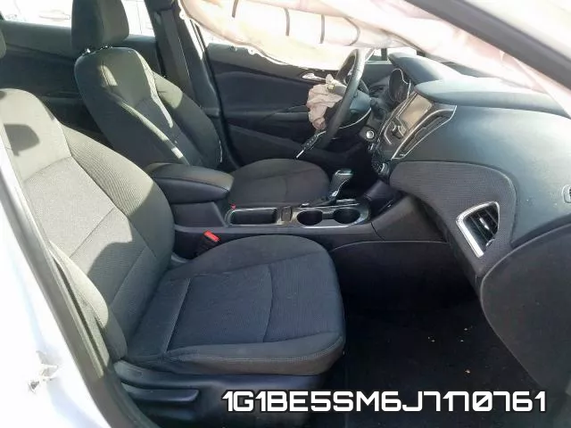 1G1BE5SM6J7170761 фото 6