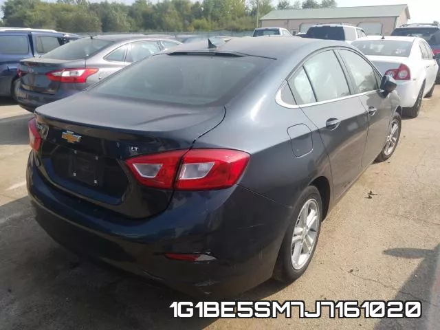 1G1BE5SM7J7161020 фото 5