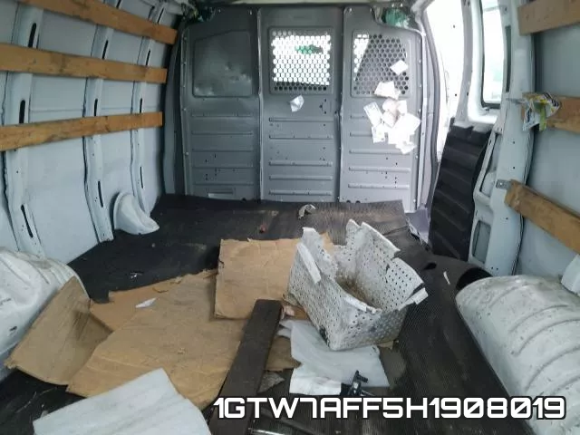 1GTW7AFF5H1908019 фото 7