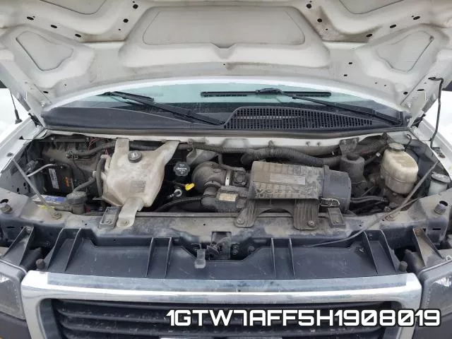 1GTW7AFF5H1908019 фото 8