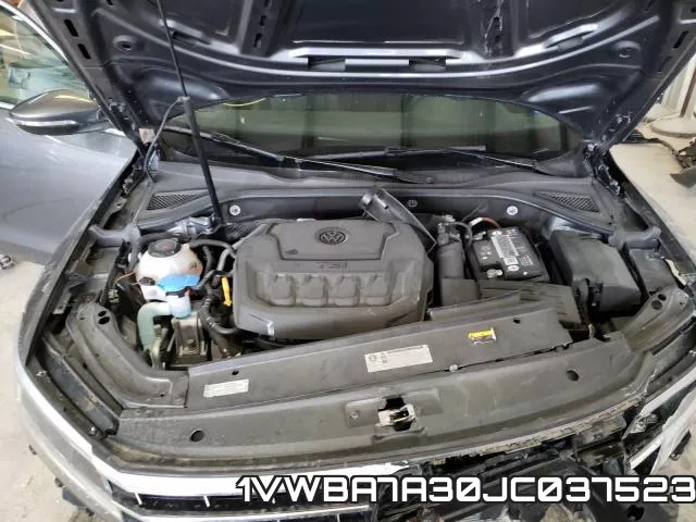 1VWBA7A30JC037523 фото 8