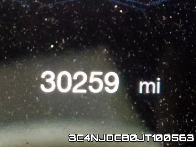 3C4NJDCB0JT100563 фото 8