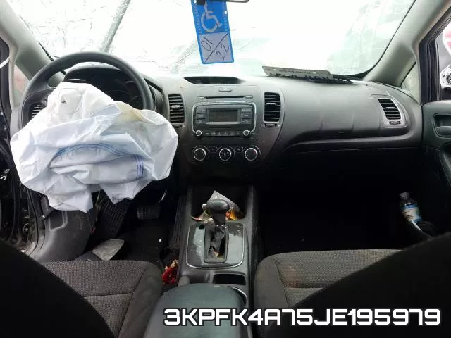 3KPFK4A75JE195979 фото 10