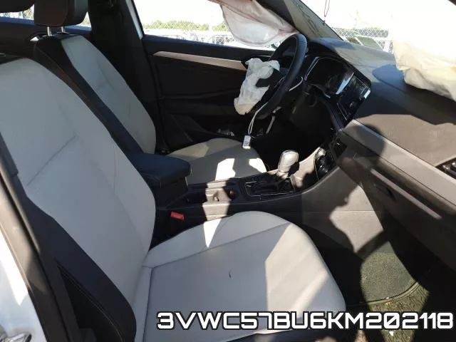 3VWC57BU6KM202118 фото 6