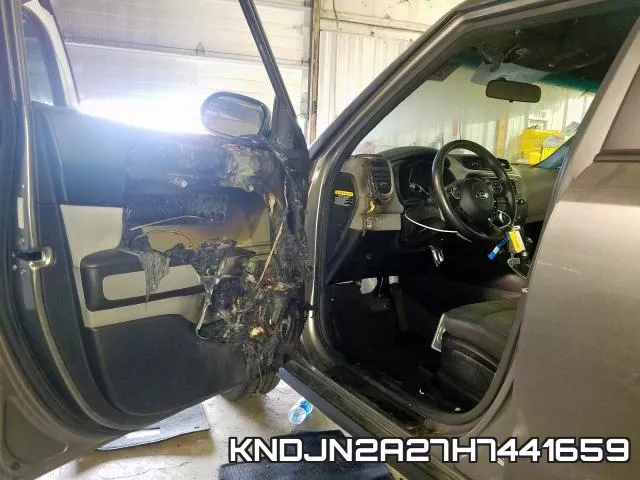 KNDJN2A27H7441659 фото 10