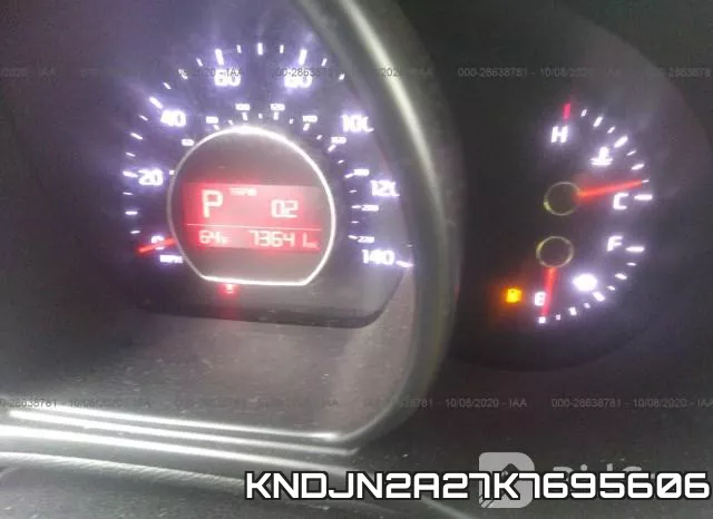 KNDJN2A27K7695606 фото 8