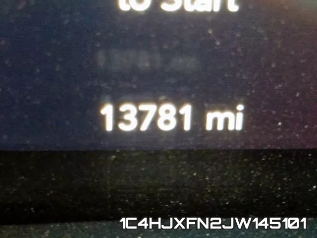 1C4HJXFN2JW145101 фото 9