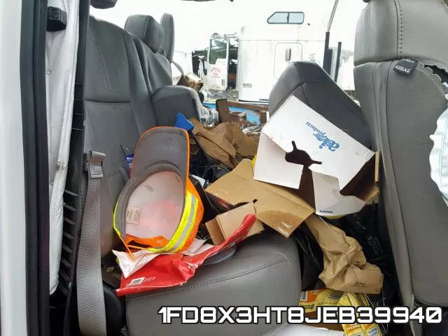 1FD8X3HT8JEB39940 фото 7