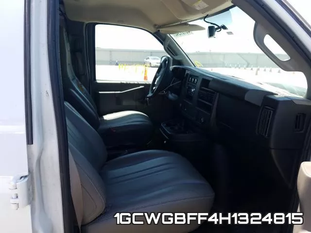 1GCWGBFF4H1324815 фото 6