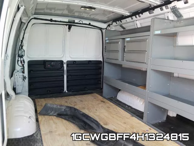 1GCWGBFF4H1324815 фото 7