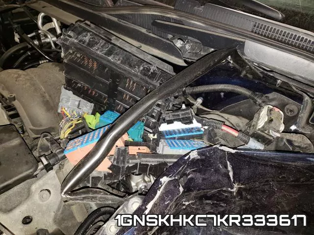 1GNSKHKC7KR333617 фото 10