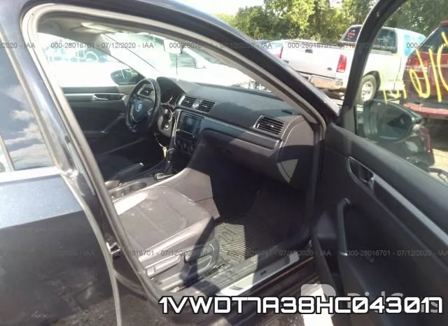 1VWDT7A38HC043017 фото 6
