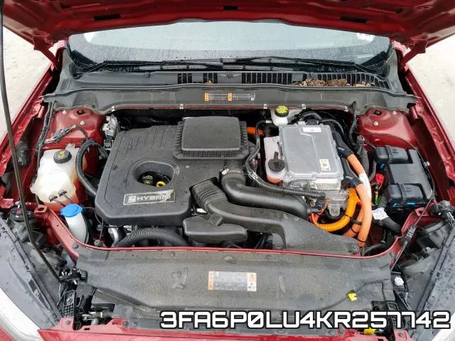 3FA6P0LU4KR257742 фото 8