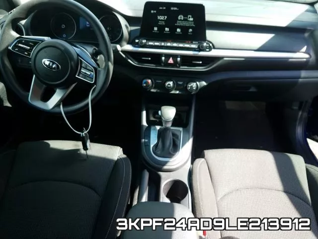 3KPF24AD9LE213912 фото 10