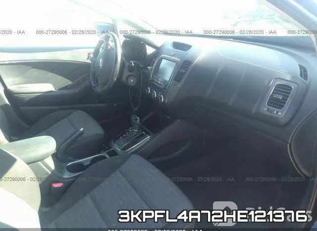 3KPFL4A72HE121376 фото 6
