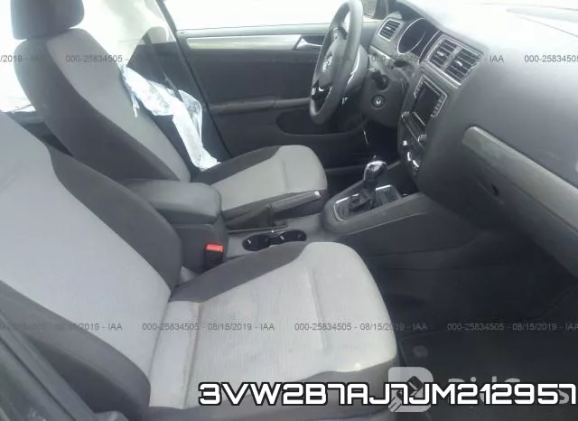 3VW2B7AJ7JM212957 фото 6