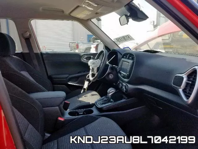 KNDJ23AU8L7042199 фото 6