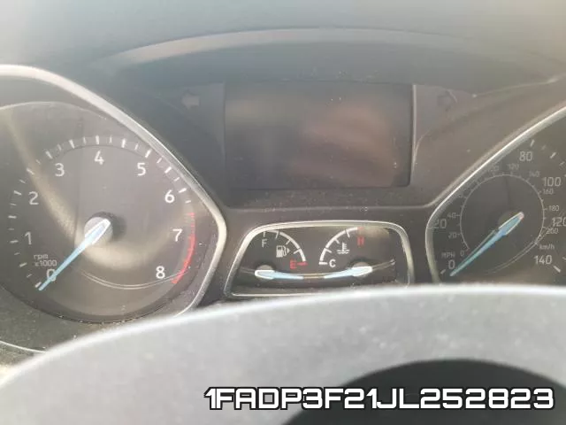 1FADP3F21JL252823 фото 9