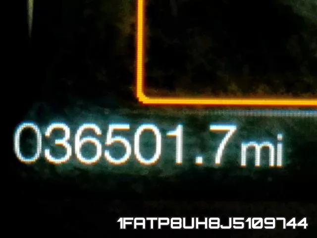 1FATP8UH8J5109744 фото 9