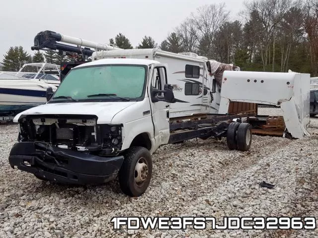 1FDWE3FS7JDC32963 фото 3