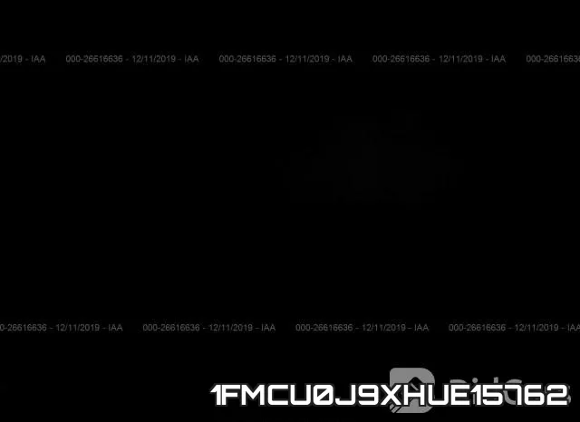 1FMCU0J9XHUE15762 фото 4