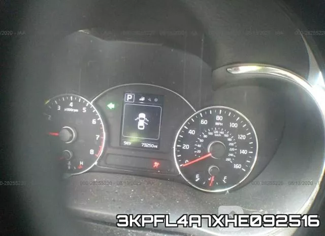 3KPFL4A7XHE092516 фото 8