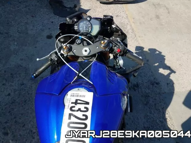 JYARJ28E9KA005044 фото 6