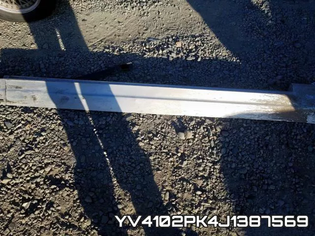 YV4102PK4J1387569 фото 10